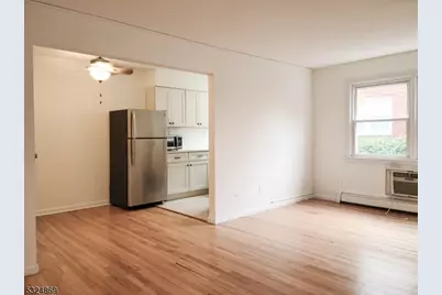 482 Joralemon St #C4, Belleville, NJ 07109 - Photo 3