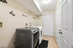 91 S 13th St, Newark, NJ 07107 - Photo 37