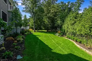 330 Hartshorn Dr, Millburn, NJ 07078 - Photo 43