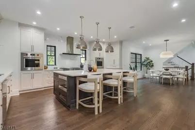 330 Hartshorn Dr, Millburn, NJ 07078 - Photo 13