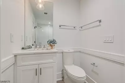 330 Hartshorn Dr, Millburn, NJ 07078 - Photo 35
