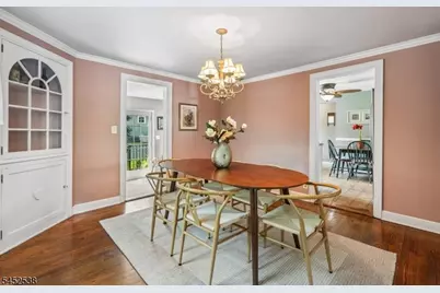 69 Newman Ave, Verona Twp., NJ 07044 - Photo 9