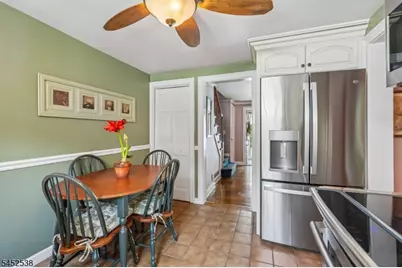 69 Newman Ave, Verona Twp., NJ 07044 - Photo 17