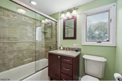 69 Newman Ave, Verona Twp., NJ 07044 - Photo 29