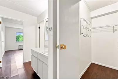 5 Linden St #6i, Hackensack, NJ 07601 - Photo 15