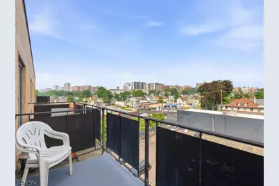 5 Linden St #6i, Hackensack, NJ 07601 - Photo 21