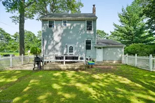 40 Carpenter Pl, Cranford Township, NJ 07016 - Photo 15