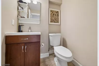40 Carpenter Pl, Cranford Township, NJ 07016 - Photo 23