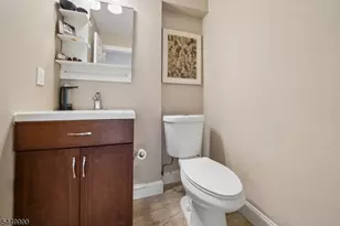 40 Carpenter Pl, Cranford Township, NJ 07016 - Photo 23