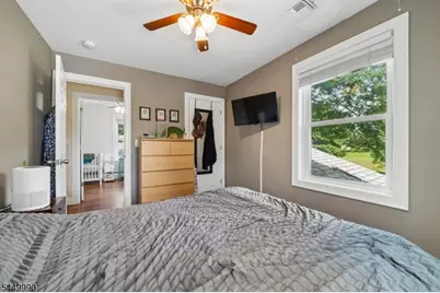 40 Carpenter Pl, Cranford Township, NJ 07016 - Photo 17
