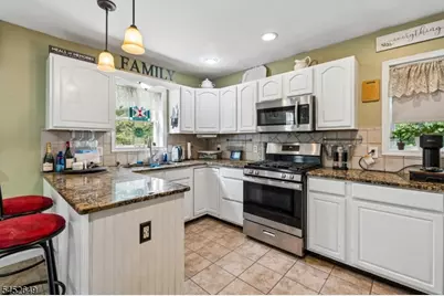 2 Elizabeth Pl, Denville, NJ 07834 - Photo 5