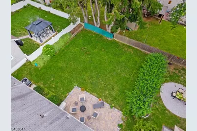 102 Sherwood St, Clifton, NJ 07013 - Photo 17