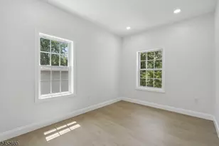 250 Milltown Rd, Springfield, NJ 07081 - Photo 23