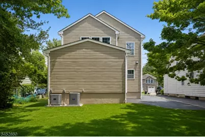 250 Milltown Rd, Springfield, NJ 07081 - Photo 29