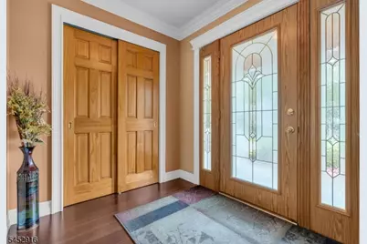 9 Rose Ct, Roxbury Township, NJ 07836 - Photo 9