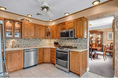 9 Rose Ct, Roxbury Township, NJ 07836 - Photo 19