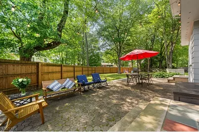 6 Hepworth Ct, West Orange Township, NJ 07052 - Photo 33