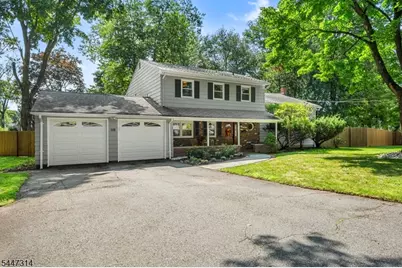 6 Hepworth Ct, West Orange Township, NJ 07052 - Photo 3