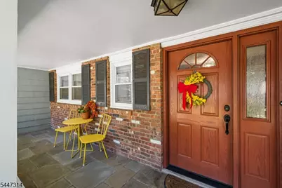 6 Hepworth Ct, West Orange Township, NJ 07052 - Photo 5