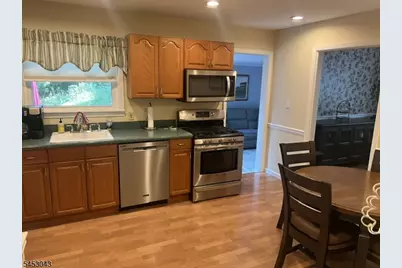 23 Evergreen Dr, Berkeley Heights Township, NJ 07922 - Photo 5