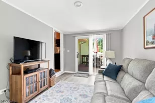 23 Evergreen Dr, Berkeley Heights Township, NJ 07922 - Photo 23