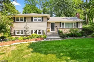 23 Evergreen Dr, Berkeley Heights Township, NJ 07922 - Photo 3