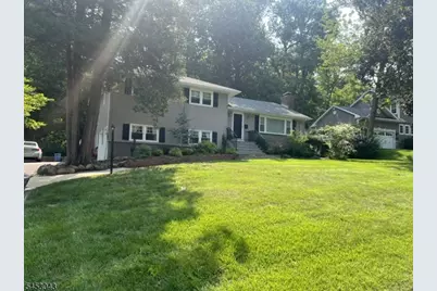 23 Evergreen Dr, Berkeley Heights Township, NJ 07922 - Photo 3