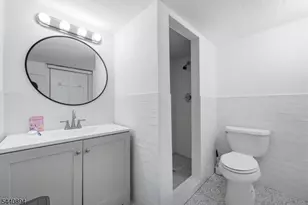 103 Bailey Ave, Hillside, NJ 07205 - Photo 23