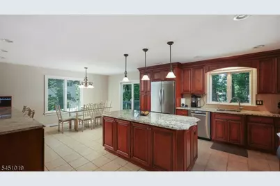 8 Cayuga Way, Bernards Township, NJ 07920 - Photo 17