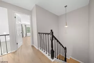43 Sapphire Ln, Franklin Township, NJ 08823 - Photo 9