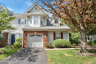 43 Sapphire Ln, Franklin Township, NJ 08823 - Photo 1