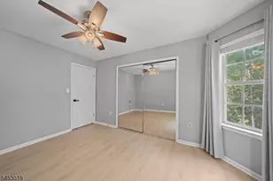 43 Sapphire Ln, Franklin Township, NJ 08823 - Photo 11