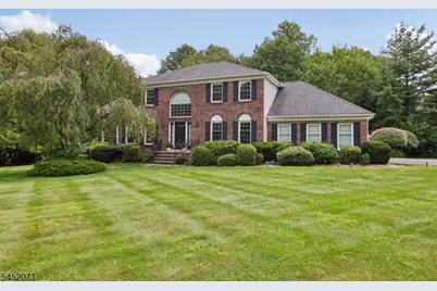 2 Stratford Dr, Randolph Township, NJ 07869 - Photo 1