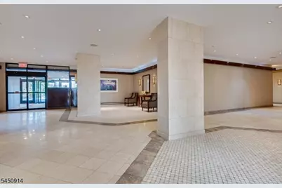 300 Winston Dr-C2912, Cliffside Park, NJ 07010 - Photo 11