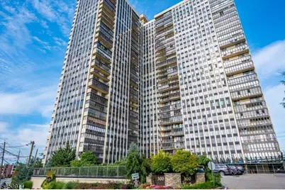 300 Winston Dr-C2912, Cliffside Park, NJ 07010 - Photo 1