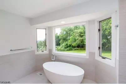 7 Tahoe Ct, Clinton Township, NJ 08809 - Photo 25