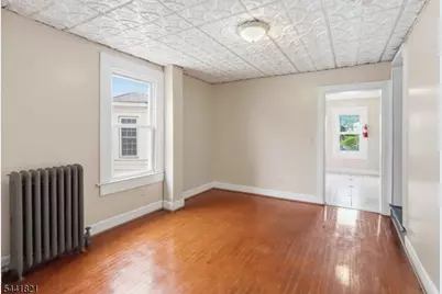 166 E Blackwell St, Dover, NJ 07801 - Photo 5