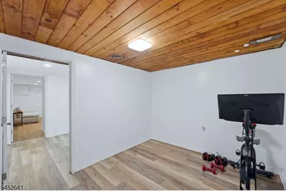 77 Deborah Ct, Plainfield City, NJ 07062 - Photo 25