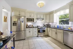 40 Ocean St, Millburn, NJ 07041 - Photo 5