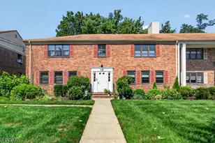 53a Sandra Cir, Westfield, NJ 07090 - Photo 1