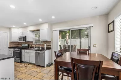 422E E Front St, Plainfield City, NJ 07060 - Photo 13