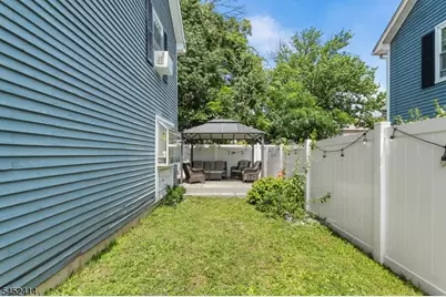 422E E Front St, Plainfield City, NJ 07060 - Photo 25