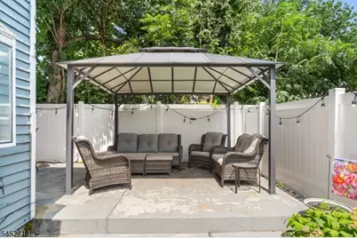 422E E Front St, Plainfield City, NJ 07060 - Photo 27