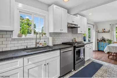 693 Amwell Rd, Hillsborough Township, NJ 08844 - Photo 11