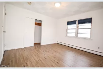 20 N 13th St, Haledon, NJ 07508 - Photo 9