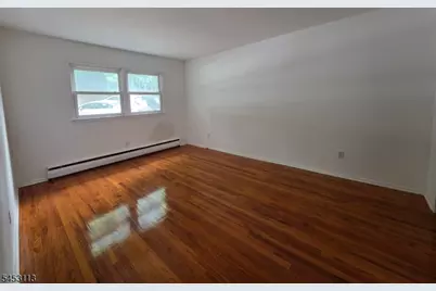 87 Elm Rd, Caldwell, NJ 07006 - Photo 11