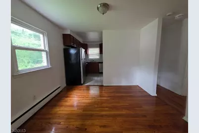 87 Elm Rd, Caldwell, NJ 07006 - Photo 5
