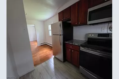 87 Elm Rd, Caldwell, NJ 07006 - Photo 9