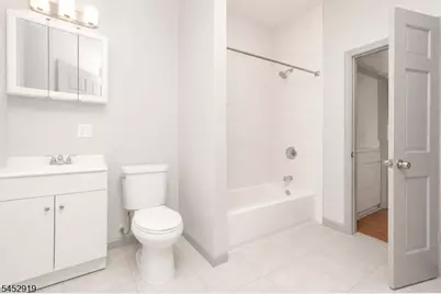 238 Fulton Ave, Jersey City, NJ 07305 - Photo 13