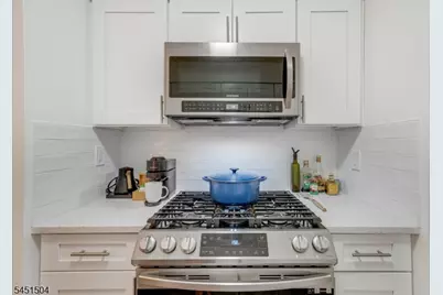 34 Loantaka Way #K, Madison, NJ 07940 - Photo 11